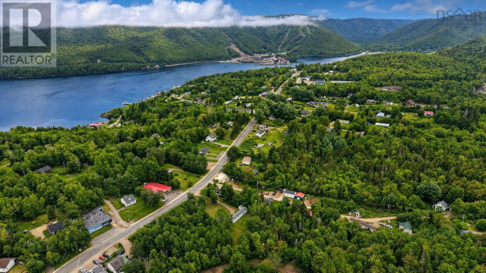 37790 Cabot Trail, Ingonish Beach, Nova Scotia  B0C 1L0 - Photo 41 - 202616700