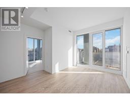 827 - 2020 BATHURST STREET, Toronto, Ontario