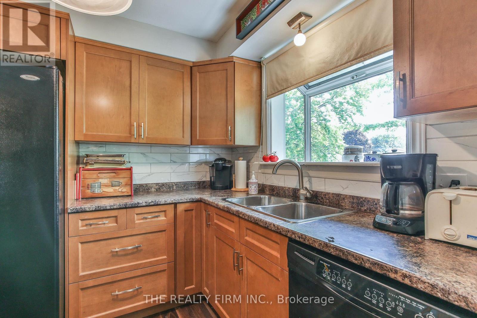 13 Vanbuskirk Drive, St. Thomas, Ontario  N5R 4Z1 - Photo 10 - X13530056