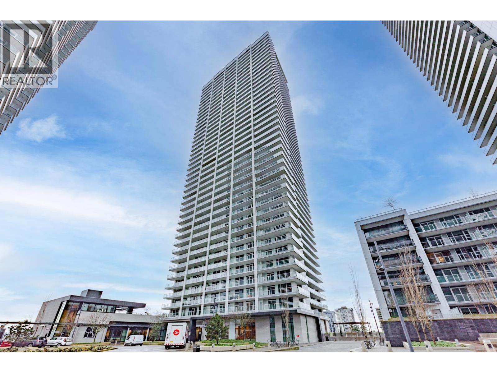 605 3833 EVERGREEN PLACE, Burnaby, British Columbia