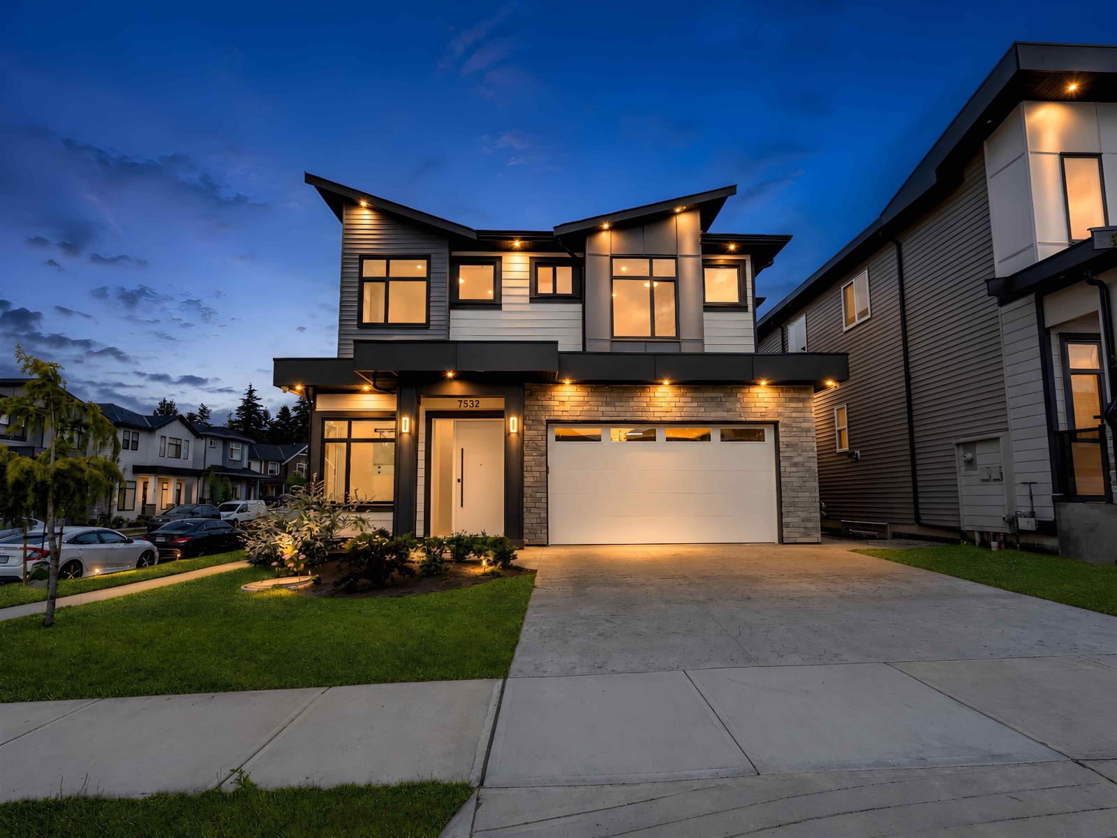 7532 205 STREET, Langley, British Columbia