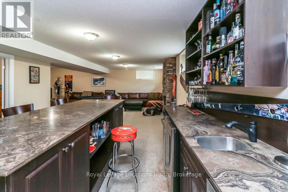689616 Monterra Road, Blue Mountains, Ontario  L9Y 0W3 - Photo 35 - X13524748