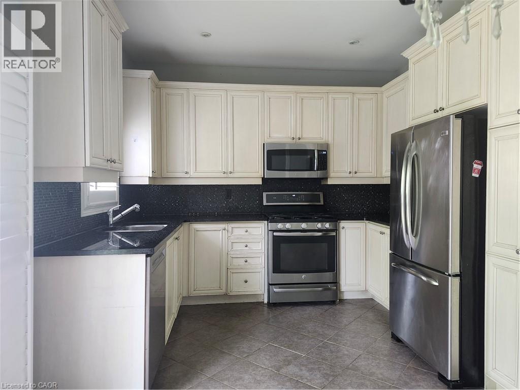 249 Bussel Crescent, Milton, Ontario  L9T 0W3 - Photo 7 - 40841791
