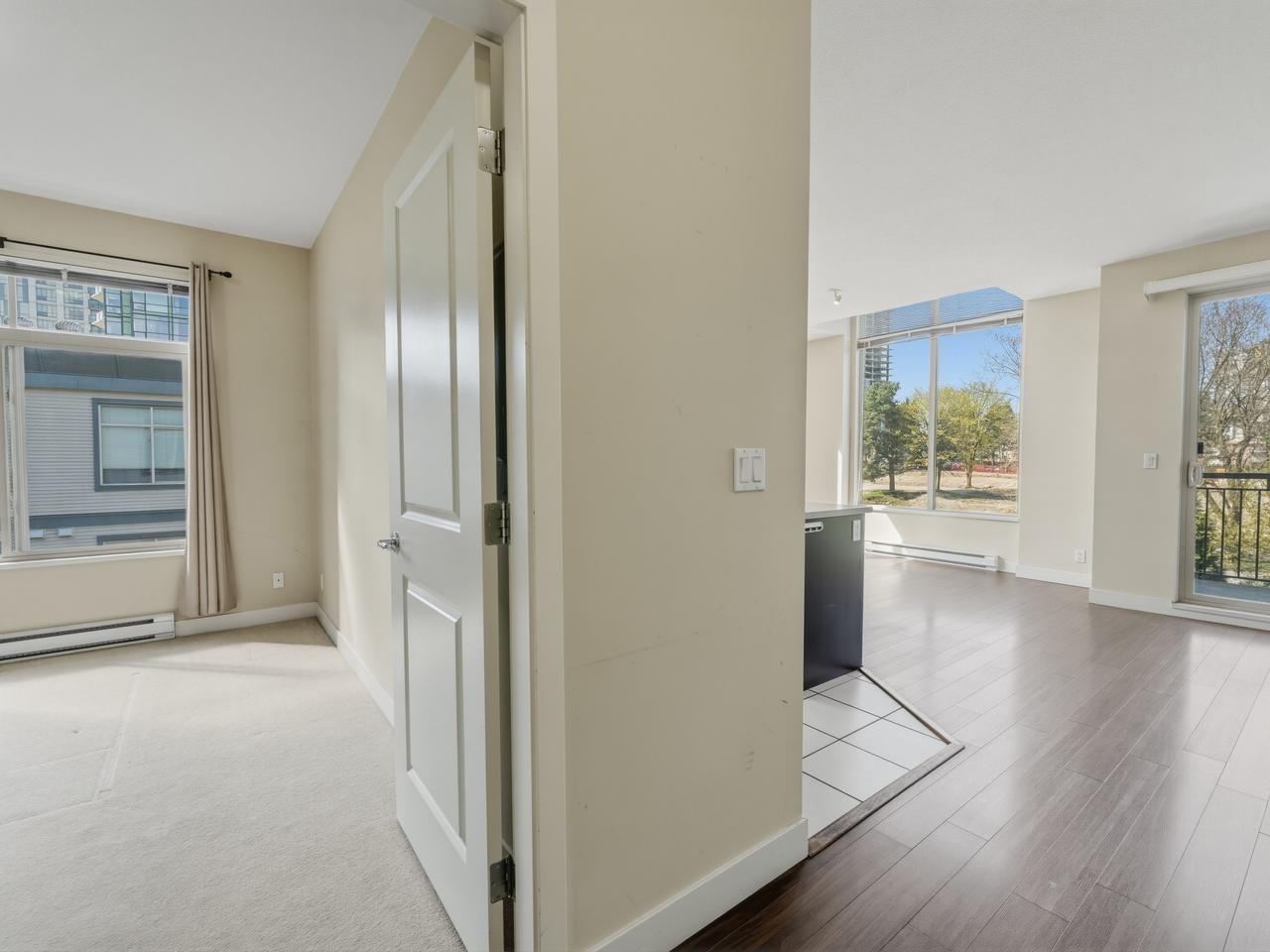 403 10499 University Drive, Surrey, British Columbia  V3T 0A4 - Photo 12 - R3143165