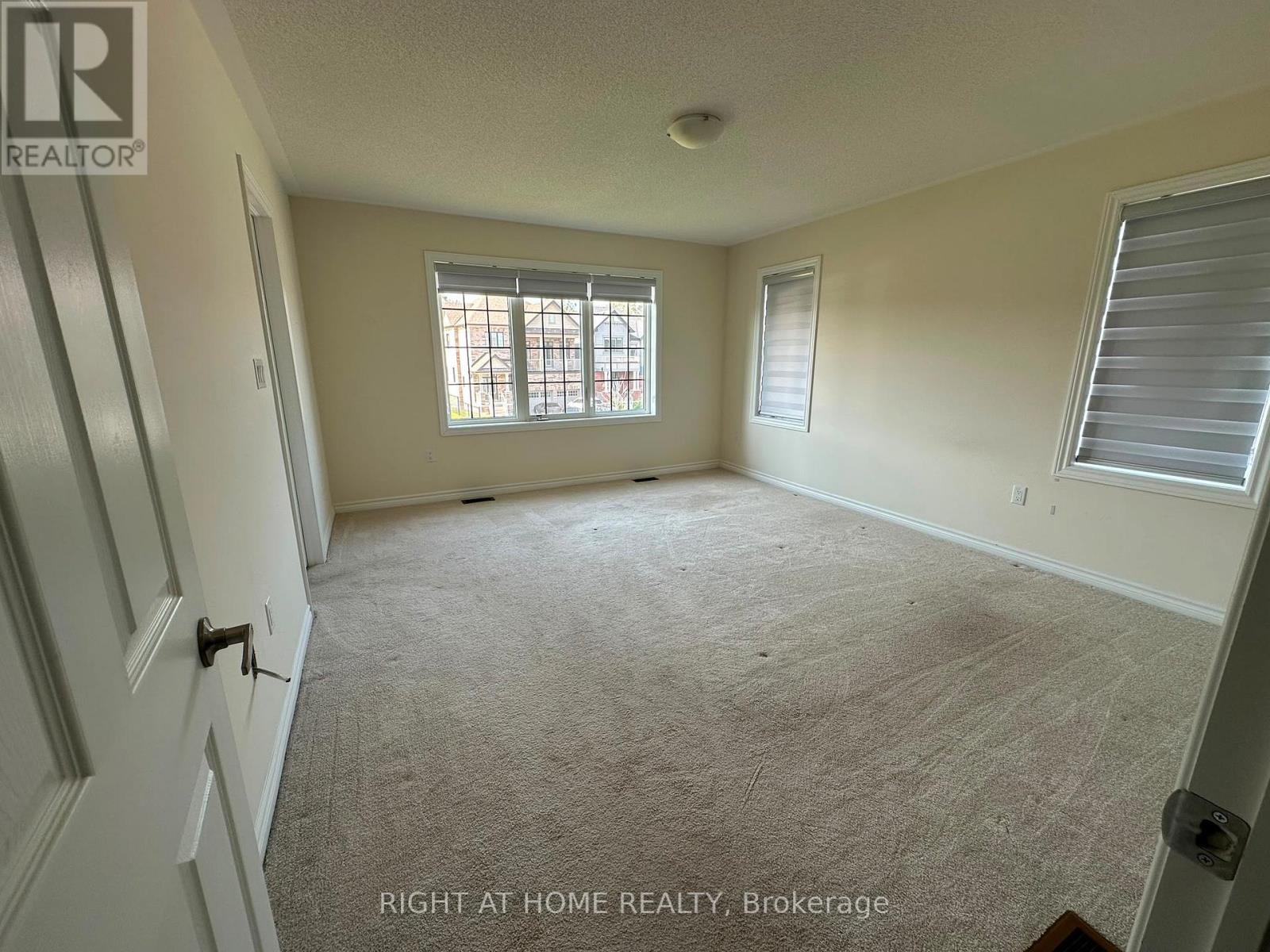 2 Bruce Cameron Drive, Clarington, Ontario  L1C 4A1 - Photo 16 - E13521888