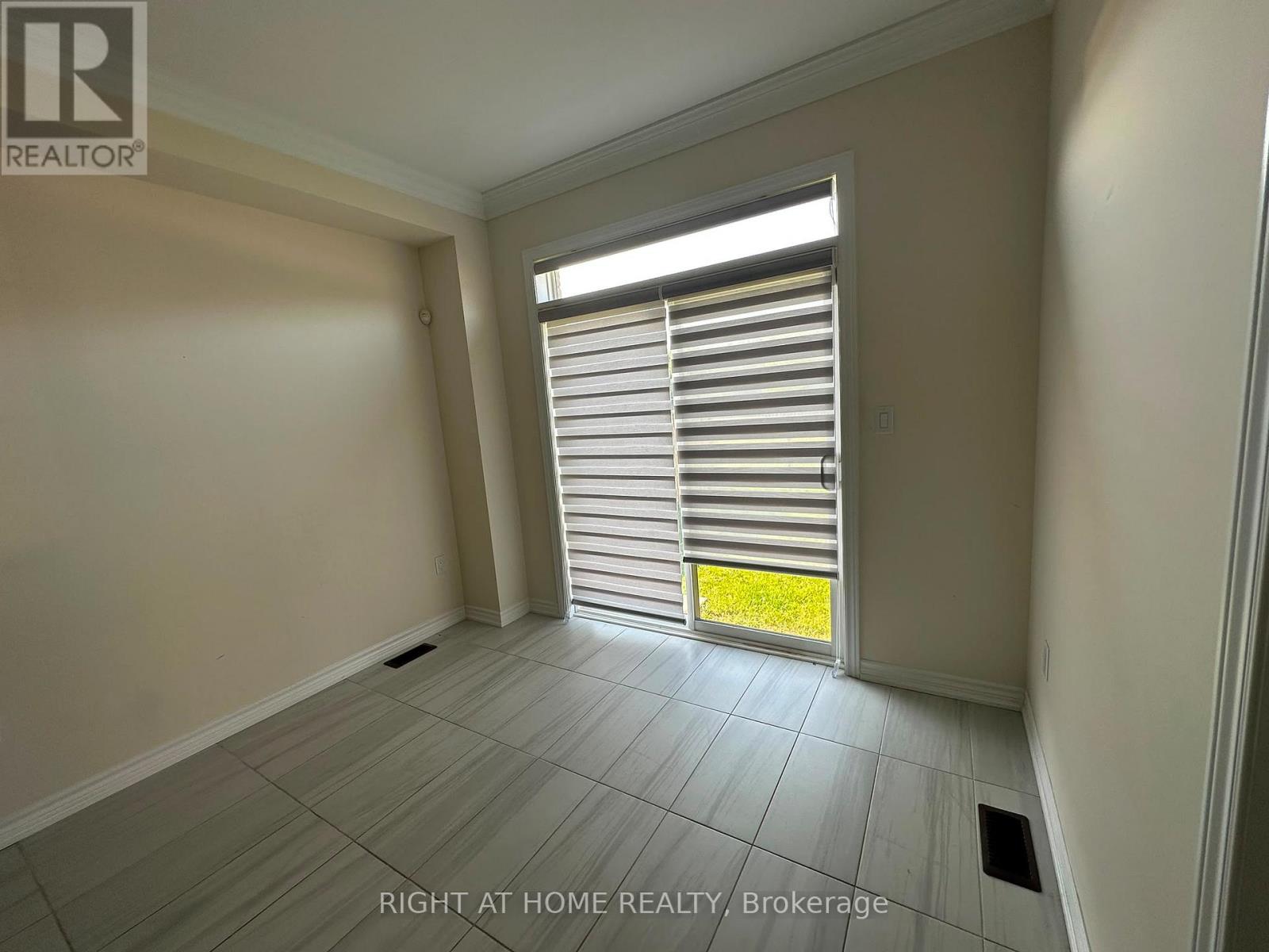 2 Bruce Cameron Drive, Clarington, Ontario  L1C 4A1 - Photo 28 - E13521888