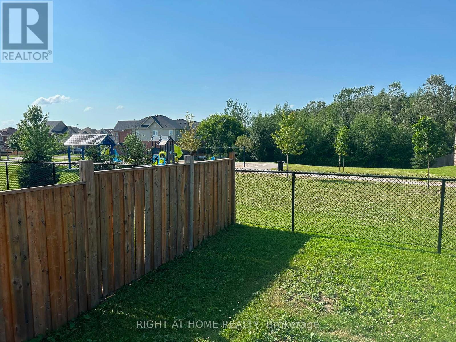 2 Bruce Cameron Drive, Clarington, Ontario  L1C 4A1 - Photo 43 - E13521888