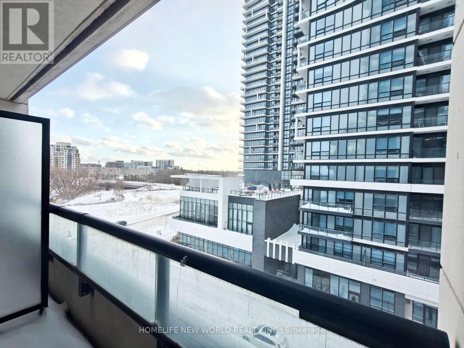 626 - 15 Water Walk Drive, Markham (Unionville), Ontario  L6G 0G2 - Photo 11 - N13530128