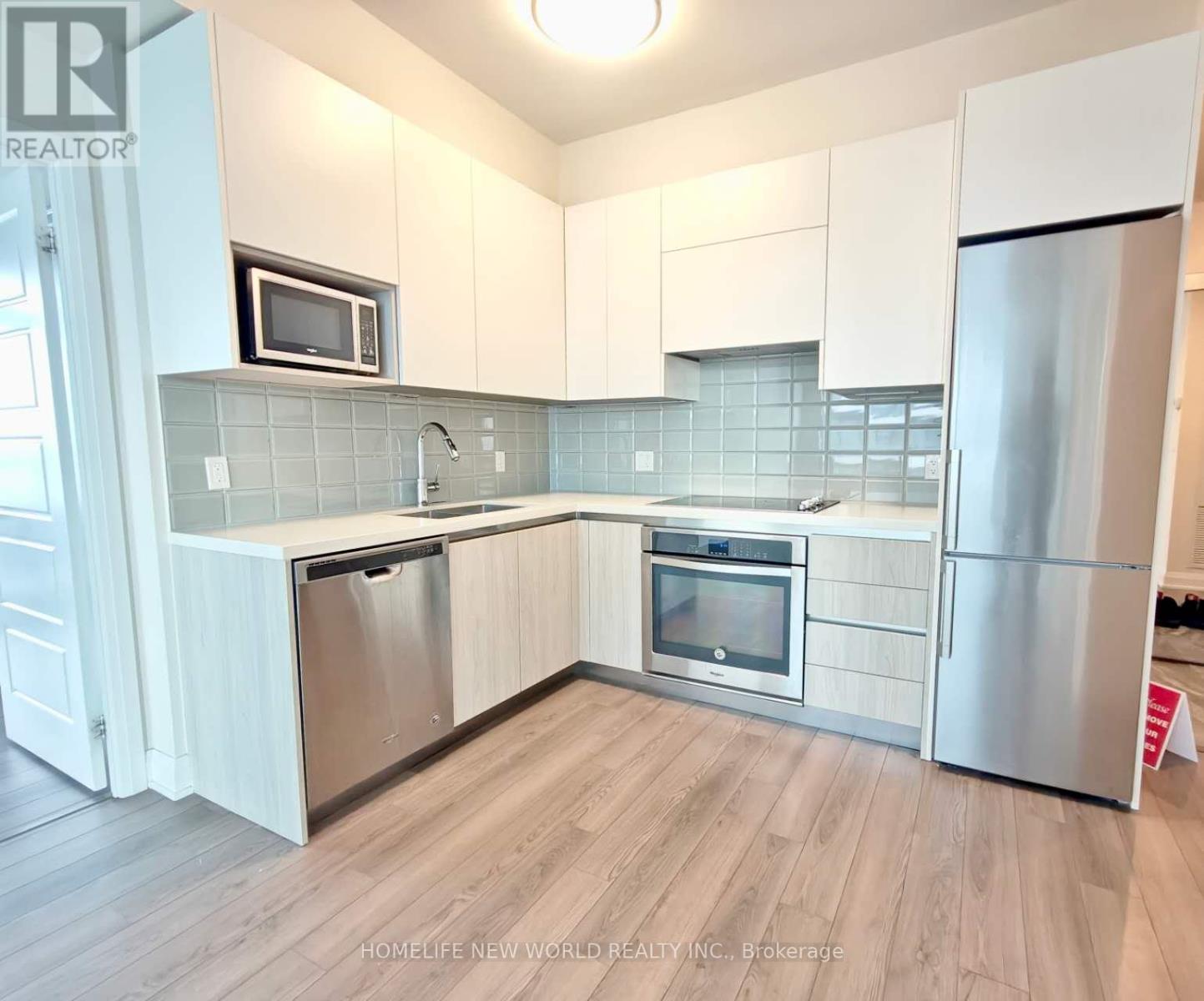 626 - 15 Water Walk Drive, Markham (Unionville), Ontario  L6G 0G2 - Photo 4 - N13530128