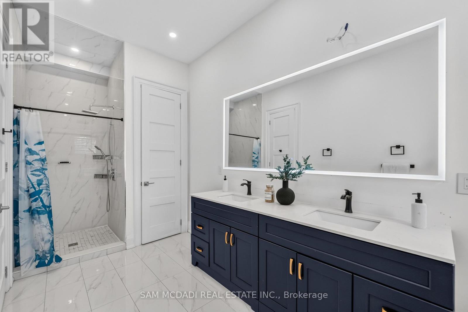 1 Brookside Drive, Mississauga (Streetsville), Ontario  L5M 1H2 - Photo 23 - W13530054