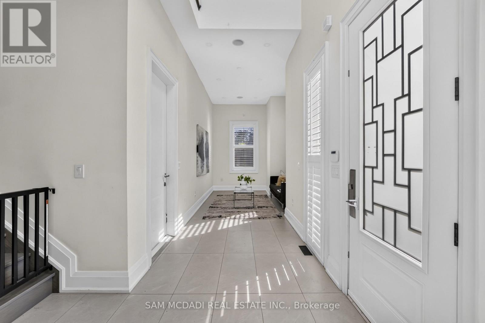 1 Brookside Drive, Mississauga (Streetsville), Ontario  L5M 1H2 - Photo 3 - W13530054