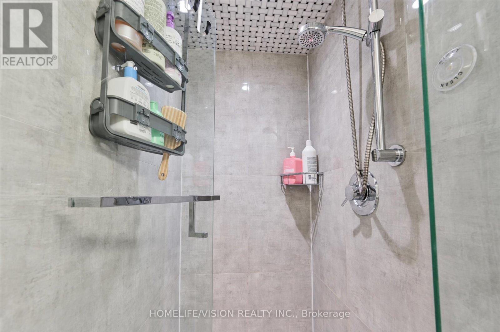 400 Summerhill Avenue, Toronto, Ontario  M4W 2E4 - Photo 10 - C13529252