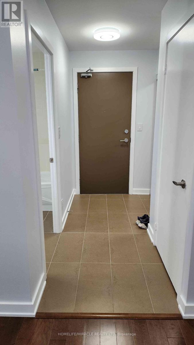 1606 - 4065 Brickstone Mews E, Mississauga (City Centre), Ontario  L5B 0G3 - Photo 17 - W13530074