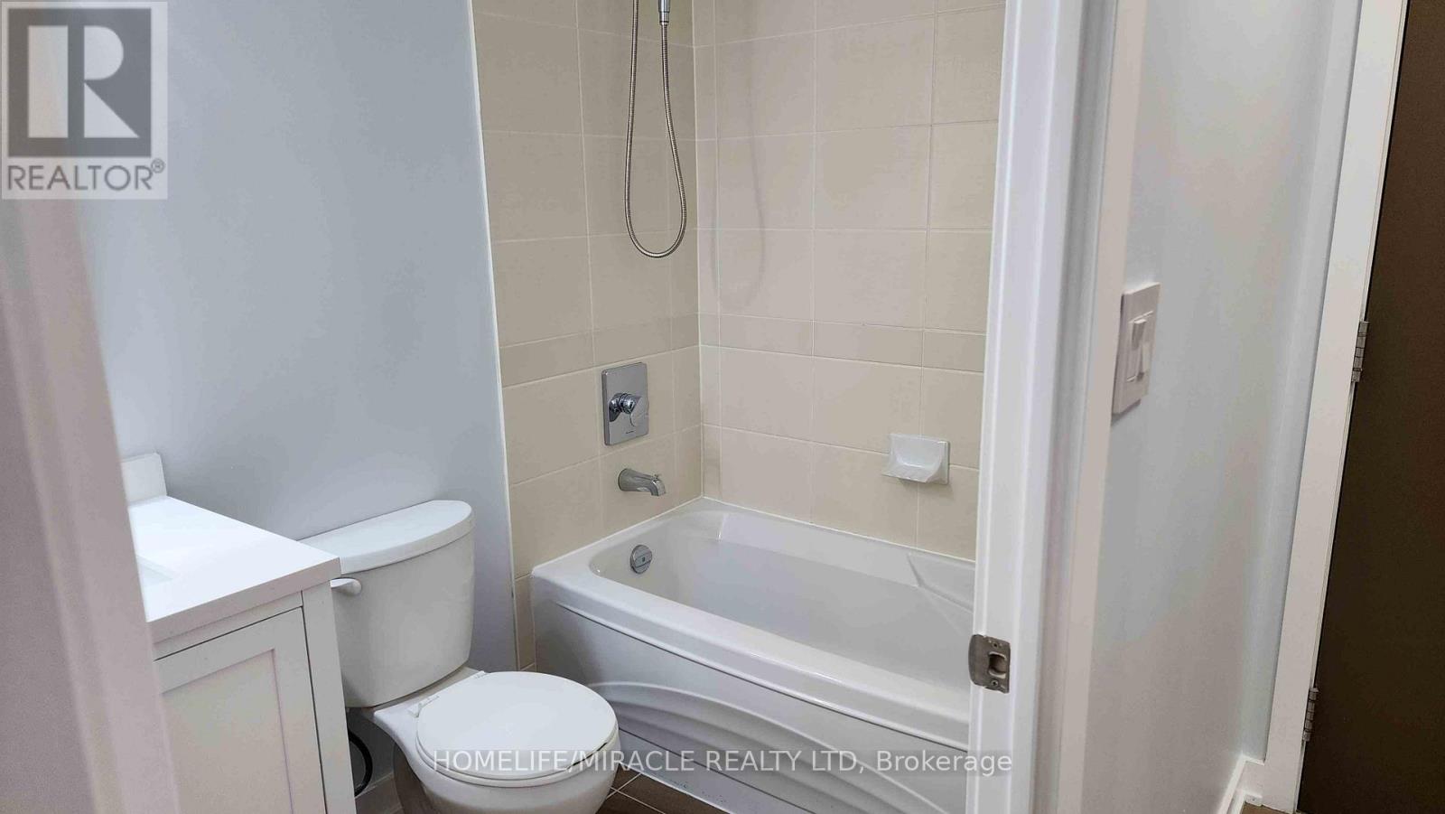 1606 - 4065 Brickstone Mews E, Mississauga (City Centre), Ontario  L5B 0G3 - Photo 19 - W13530074