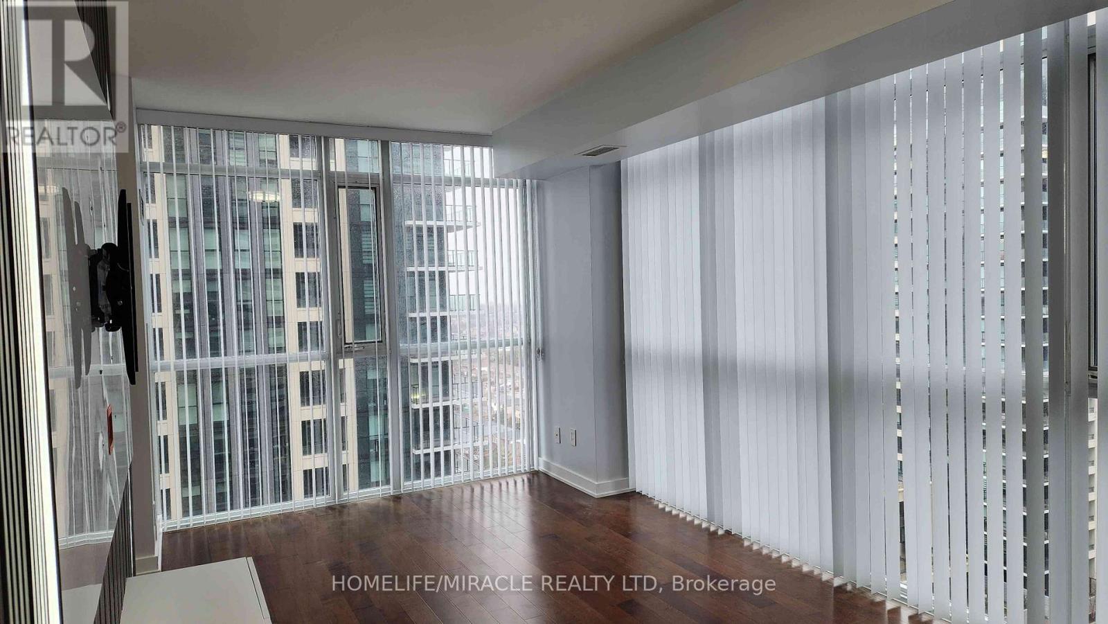 1606 - 4065 Brickstone Mews E, Mississauga (City Centre), Ontario  L5B 0G3 - Photo 22 - W13530074