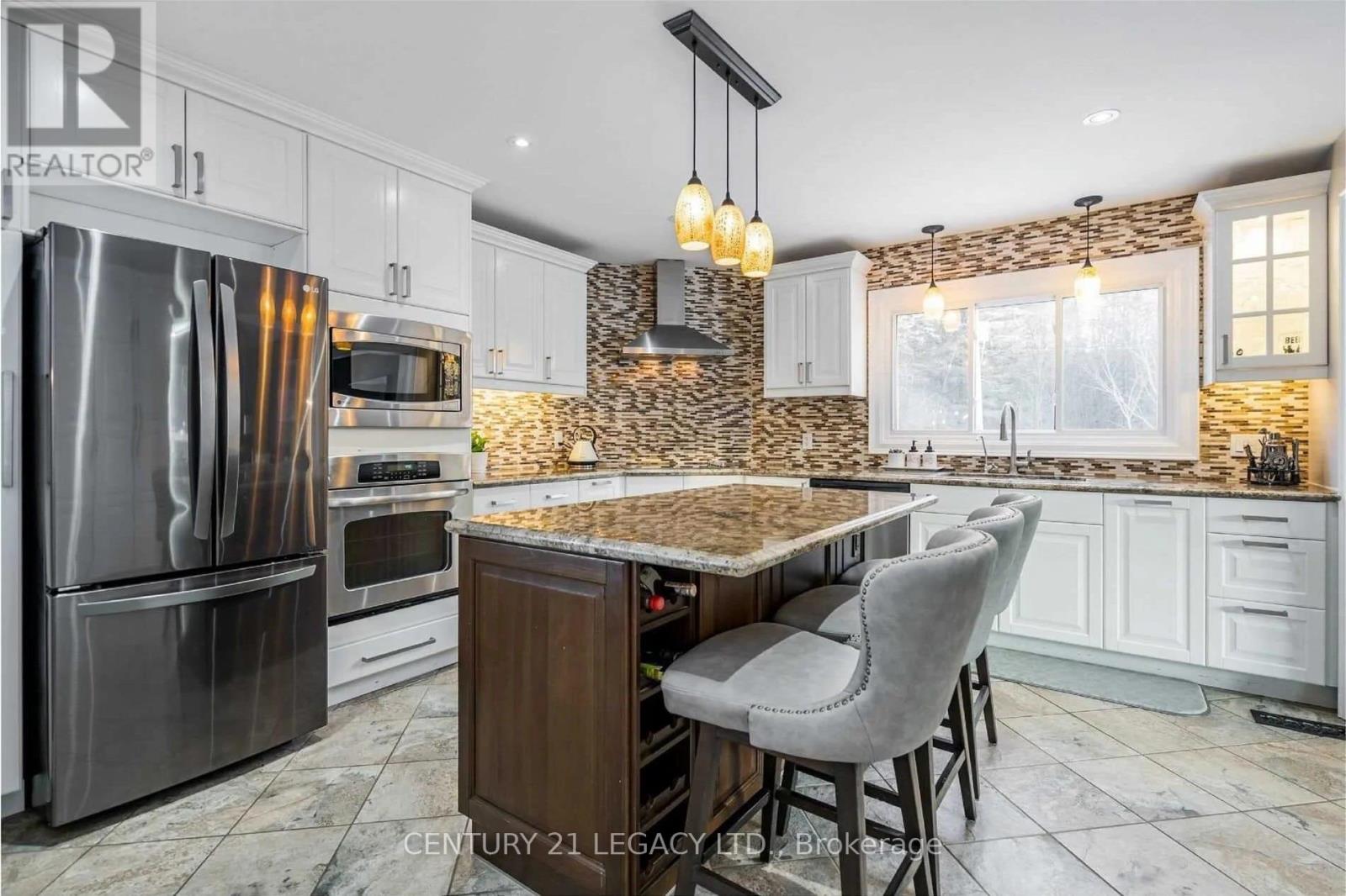 18831 Winston Churchill Boulevard, Caledon, Ontario  L7K 1J4 - Photo 7 - W13530130