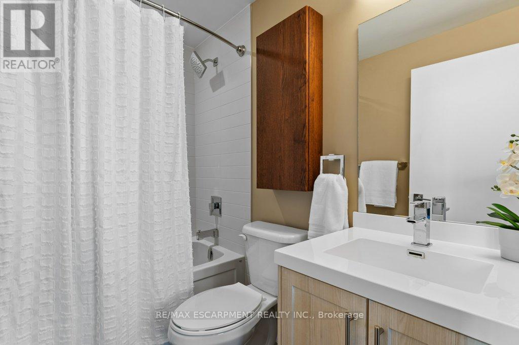 1304 - 2087 Fairview Street, Burlington (Freeman), Ontario  L7R 0E5 - Photo 30 - W13530142