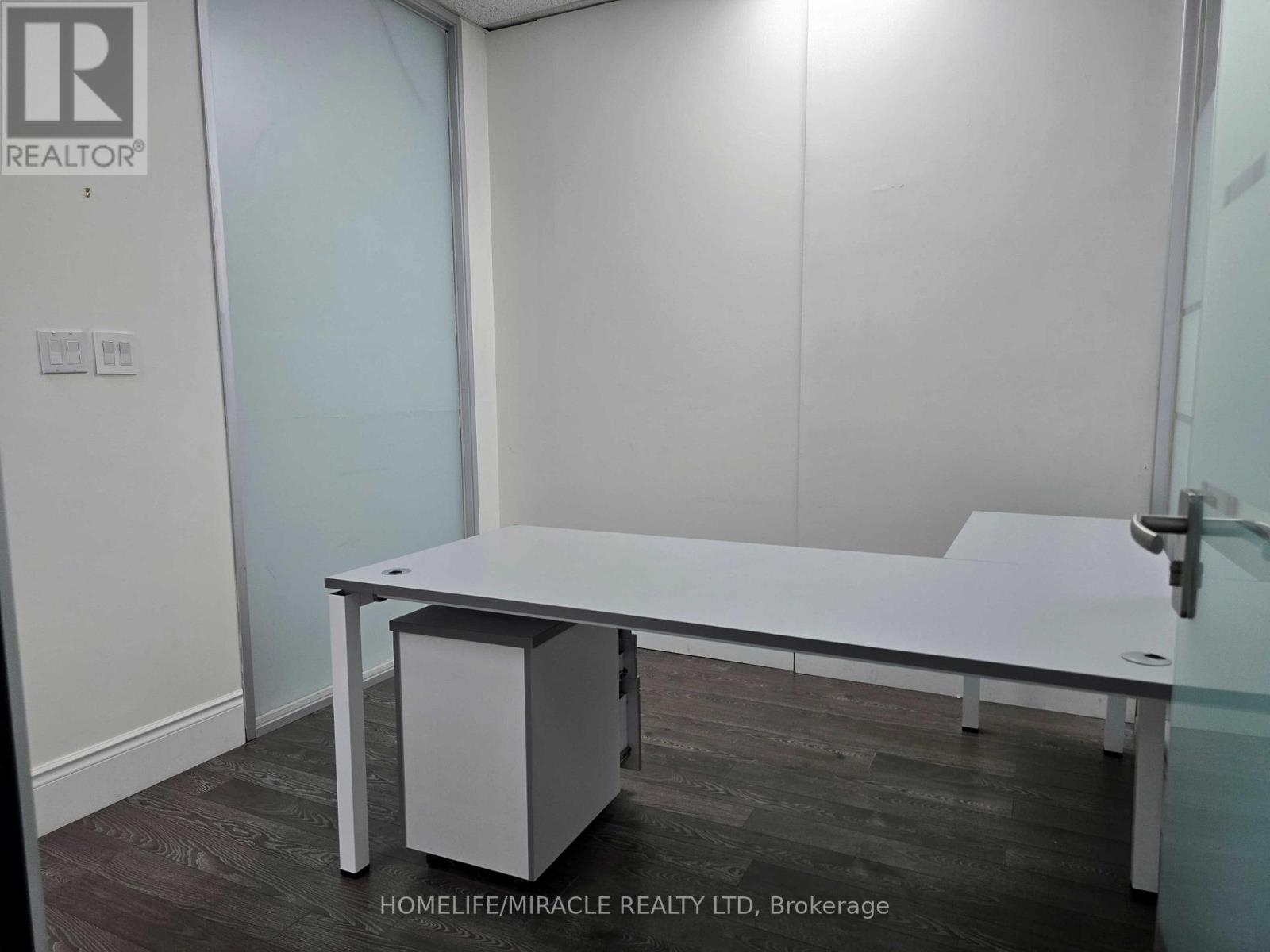 2 - 267 Matheson Boulevard E, Mississauga (Hurontario), Ontario  L4Z 1X8 - Photo 12 - W13530146