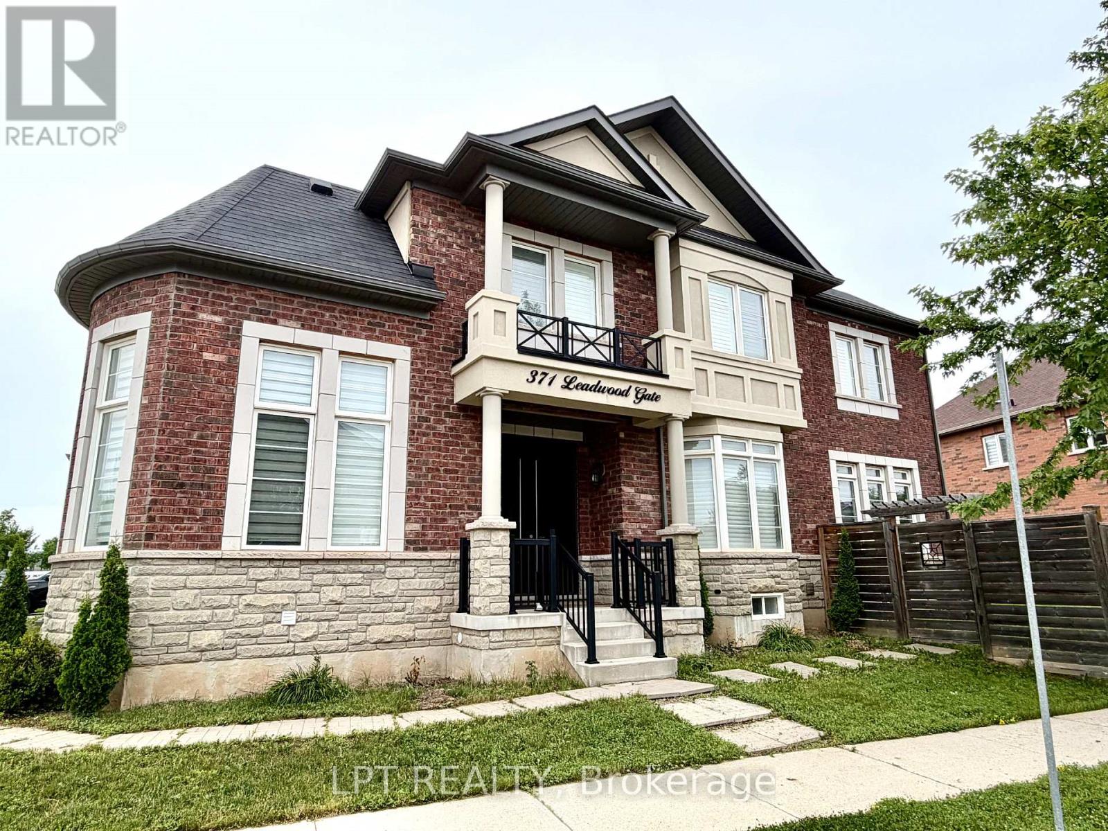 371 LEADWOOD GATE, oakville (go glenorchy), Ontario