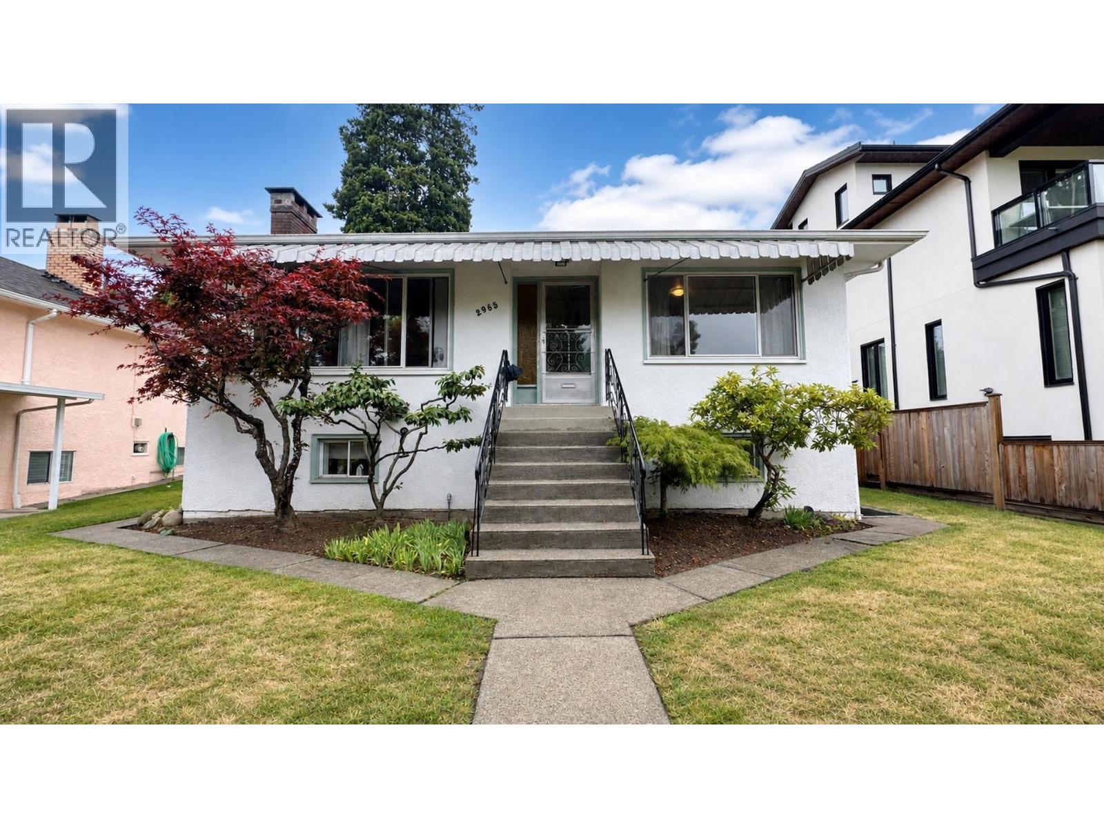 2965 E 8TH AVENUE, Vancouver, British Columbia