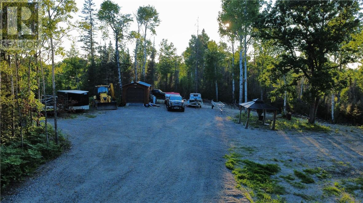 318 Grassy Lake Road, Sudbury