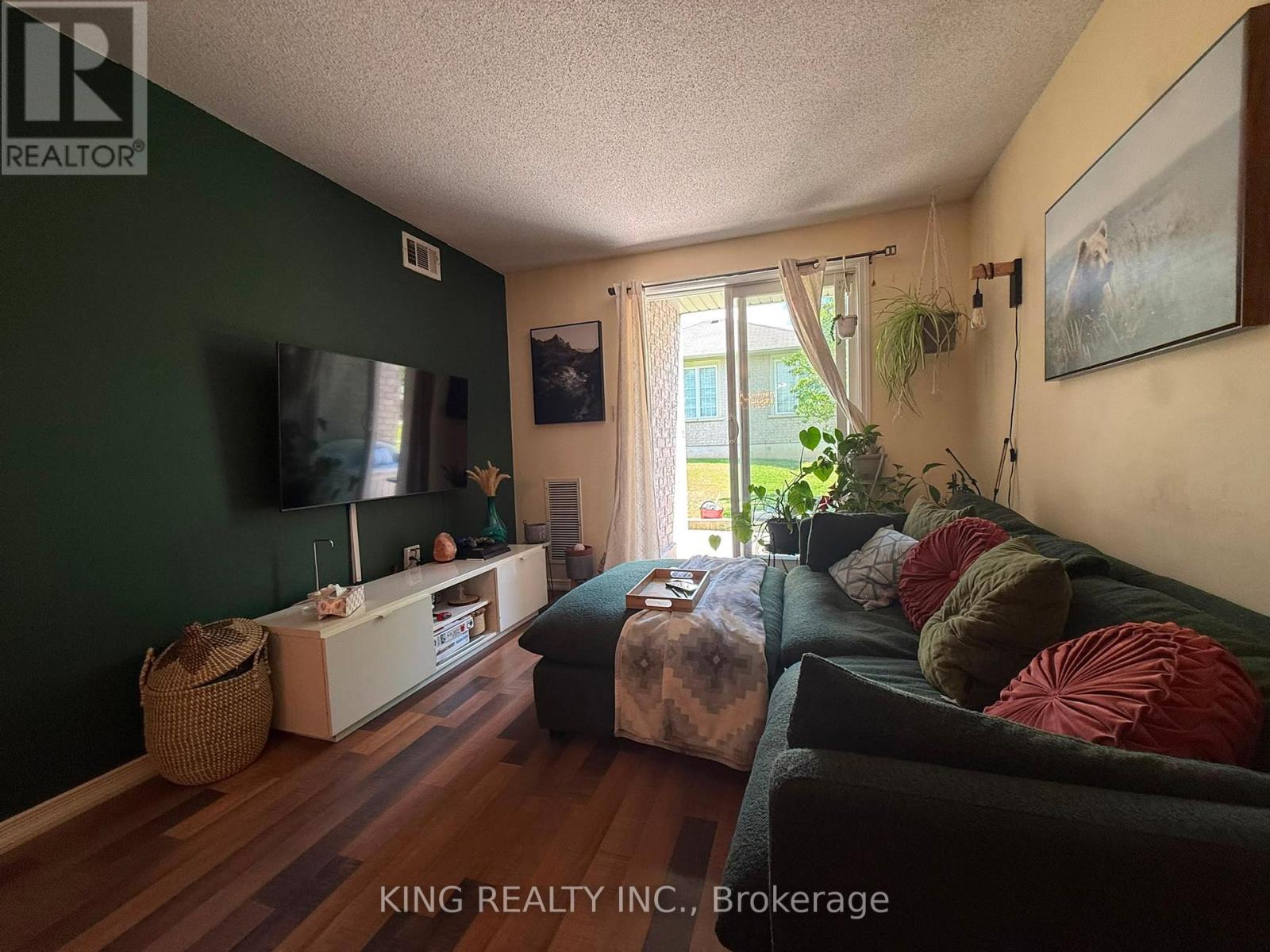 1 - 19 Petra Way, Whitby (Pringle Creek), Ontario  L1R 0A6 - Photo 6 - E13530174