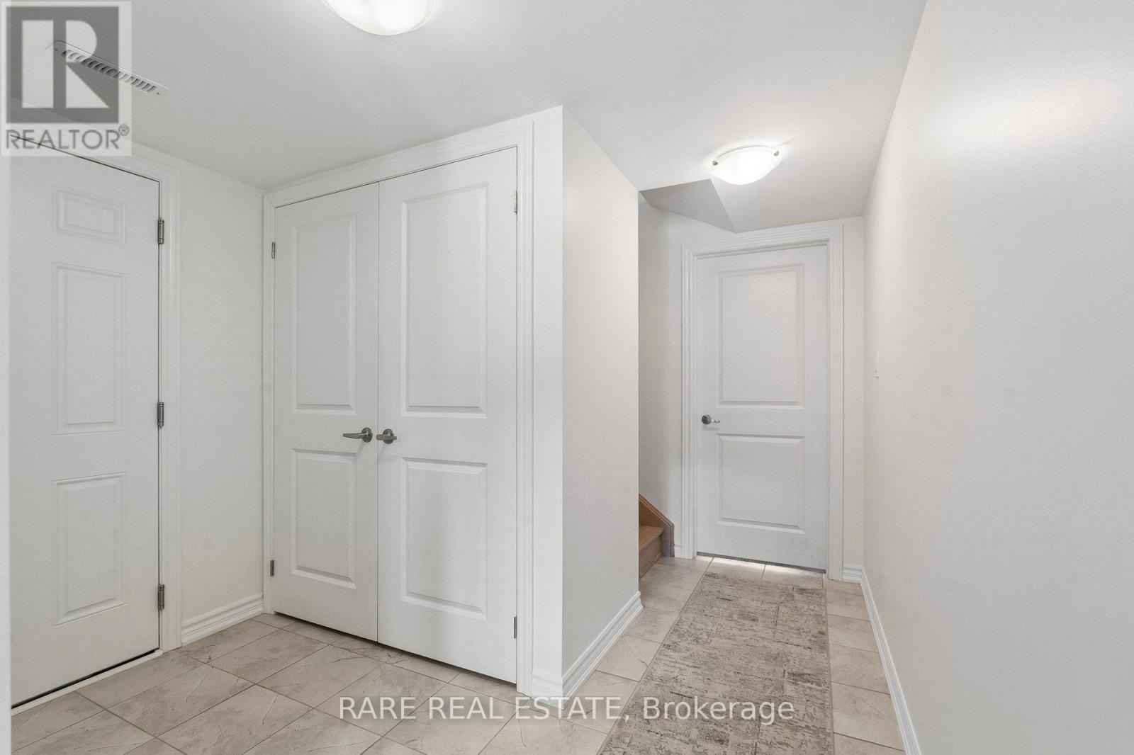 55 Hay Lane, Barrie, Ontario  L9J 0T6 - Photo 5 - S13530162