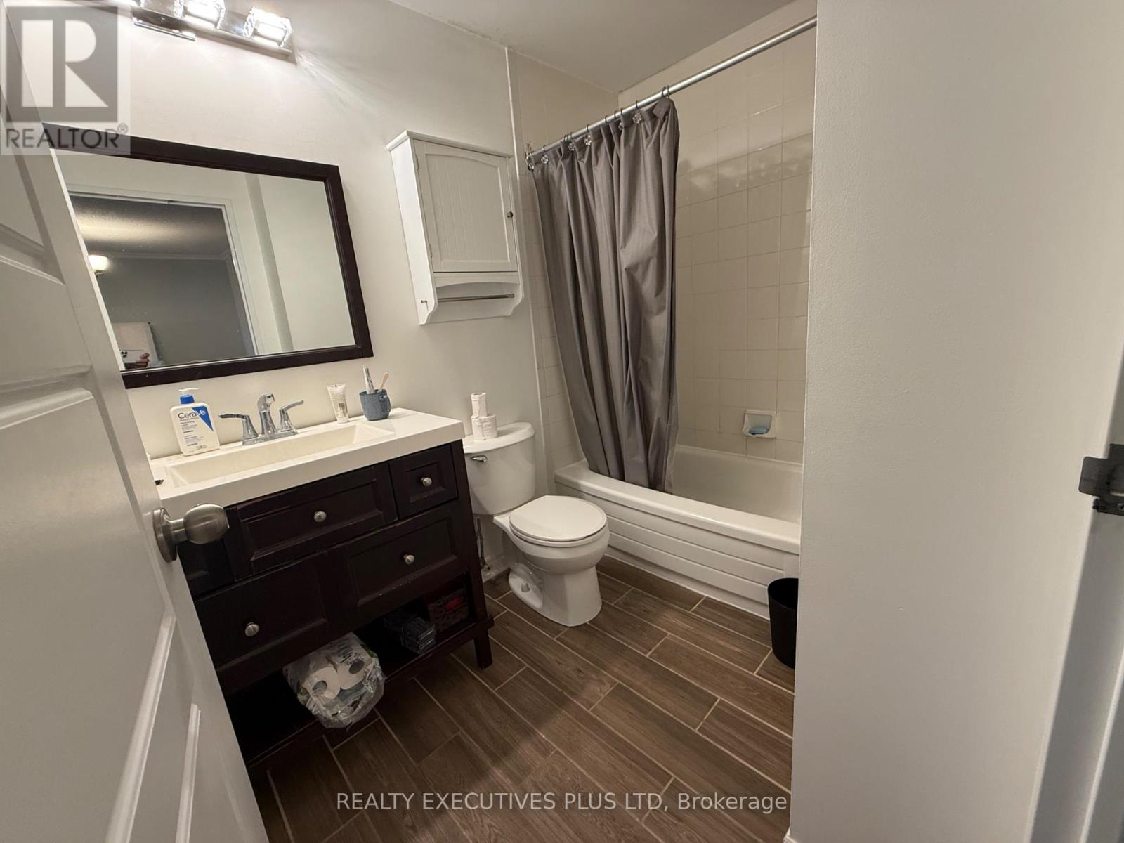806 - 858 Commissioners Road E, London South, Ontario  N6C 5Y5 - Photo 27 - X13524058
