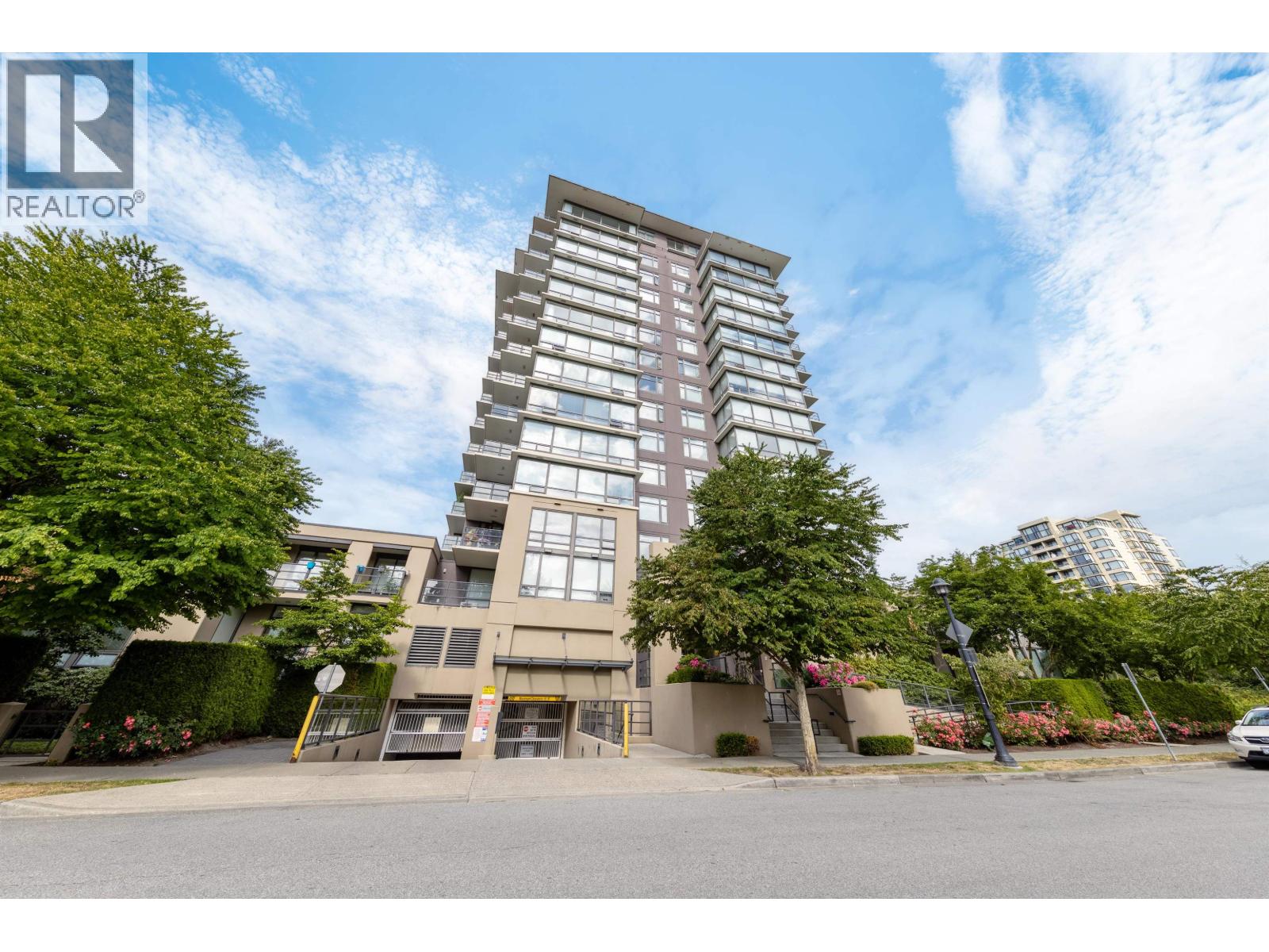 902 6333 Katsura Street, Richmond, British Columbia V6Y 4L9 - Photo 3 - R3143206