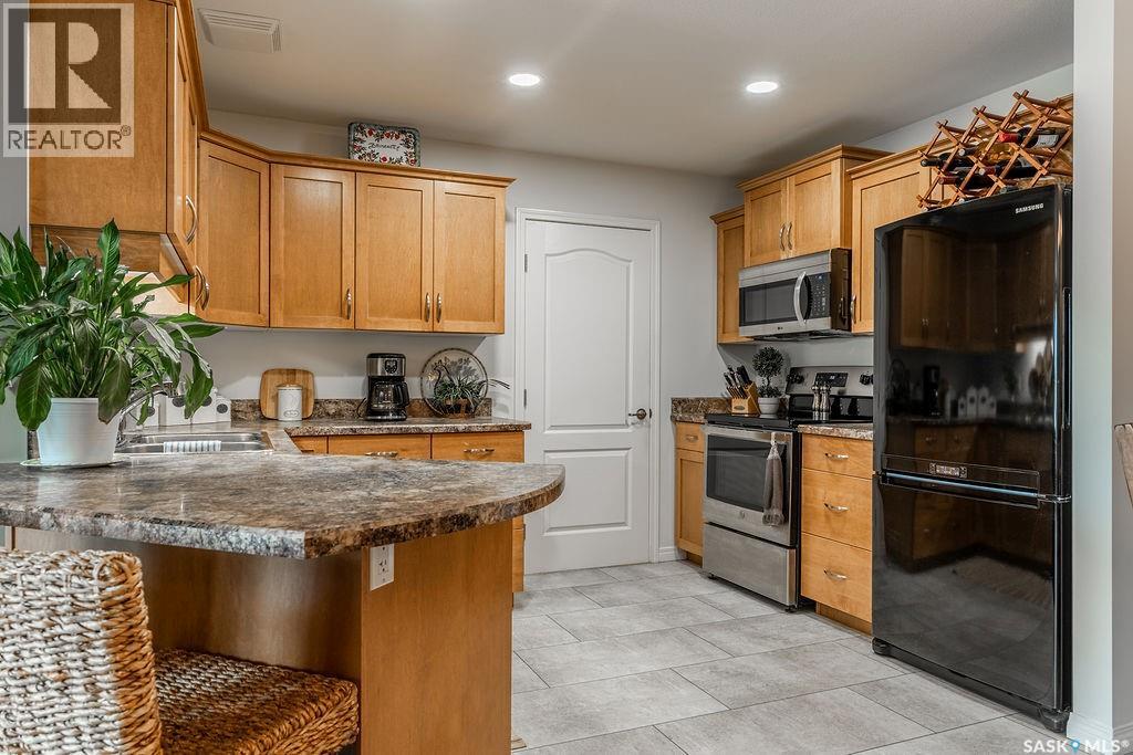 307 102 Kingsmere Place, Saskatoon, Saskatchewan  S7J 2K3 - Photo 7 - SK041618