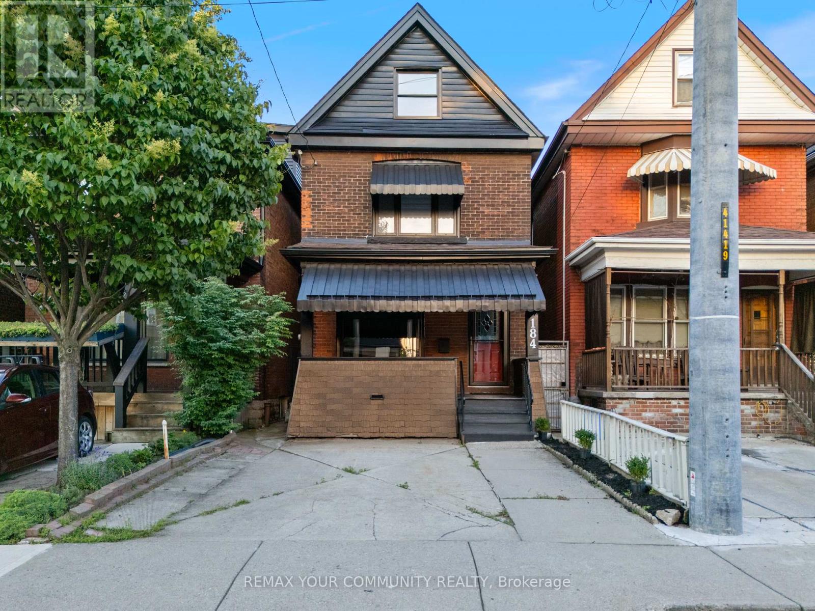 184 Stirton Street, Hamilton, Ontario  L8L 6G6 - Photo 2 - X13529842