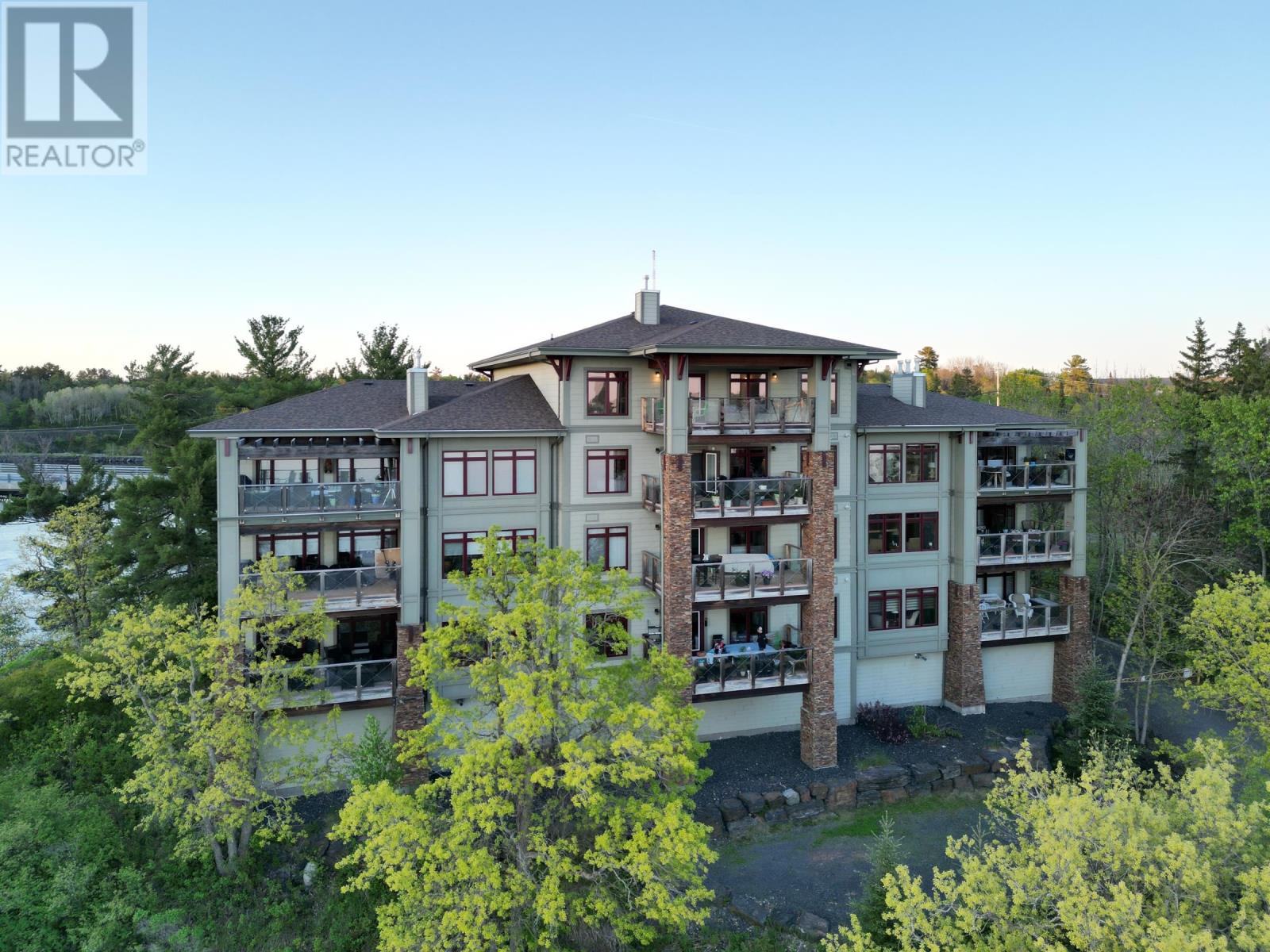 401 Forestry Bay|10 401 Forestry Bay, Kenora, Ontario