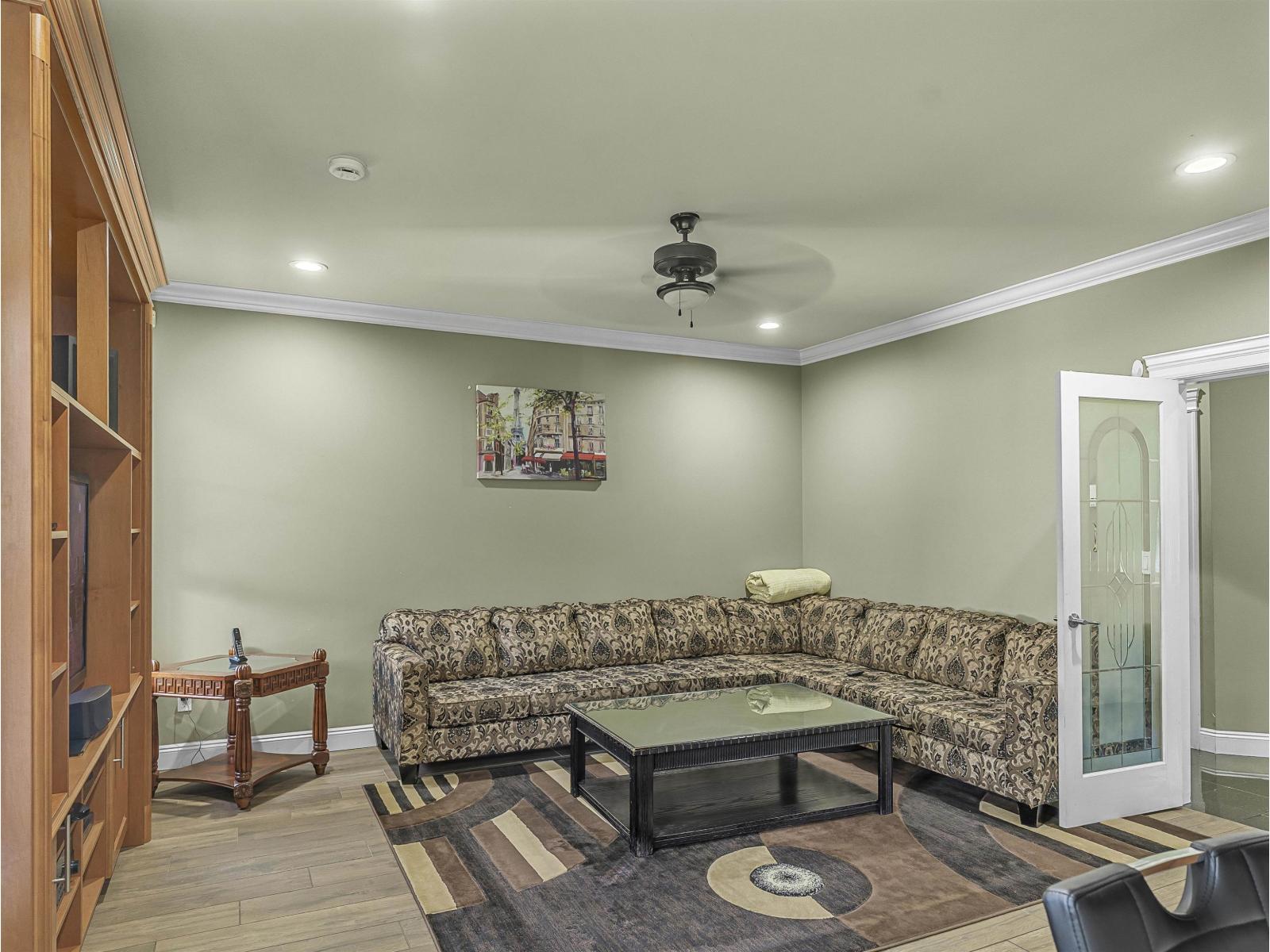 15167 70a Avenue, Surrey, British Columbia  V3S 8A5 - Photo 15 - R3142829