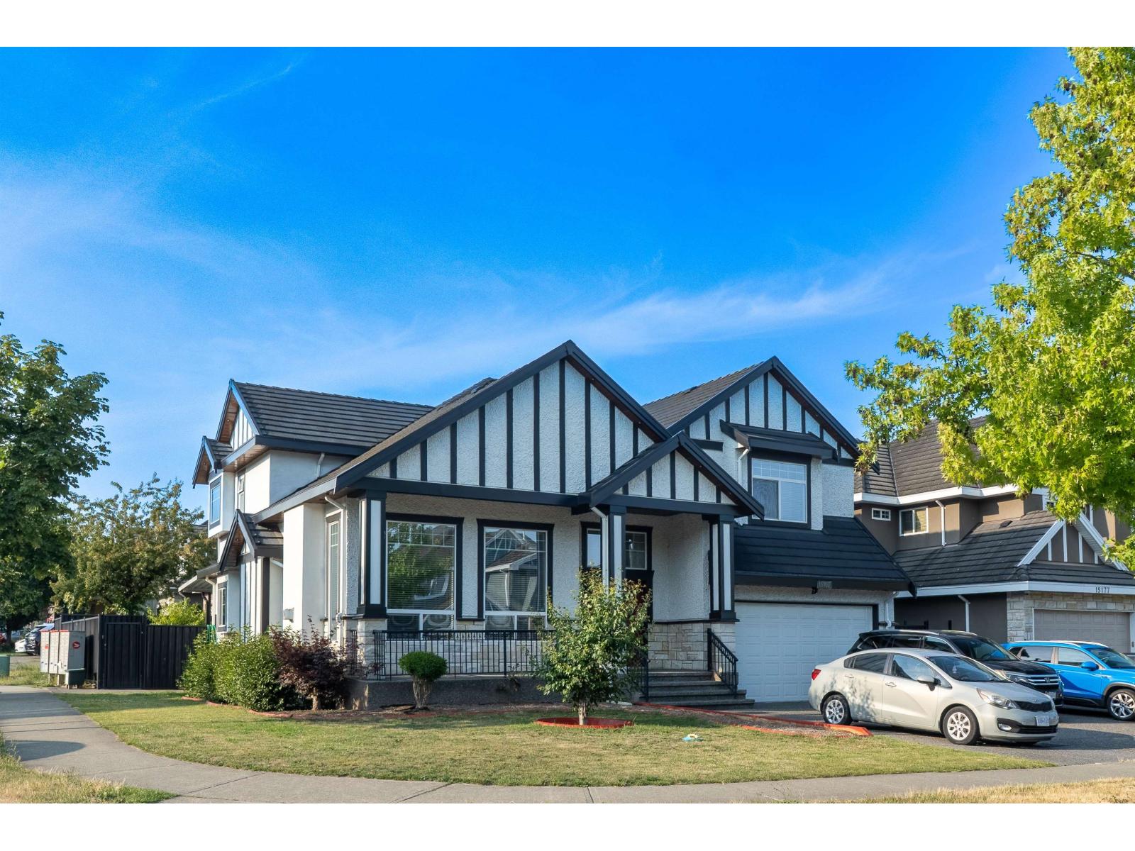 15167 70a Avenue, Surrey, British Columbia  V3S 8A5 - Photo 3 - R3142829