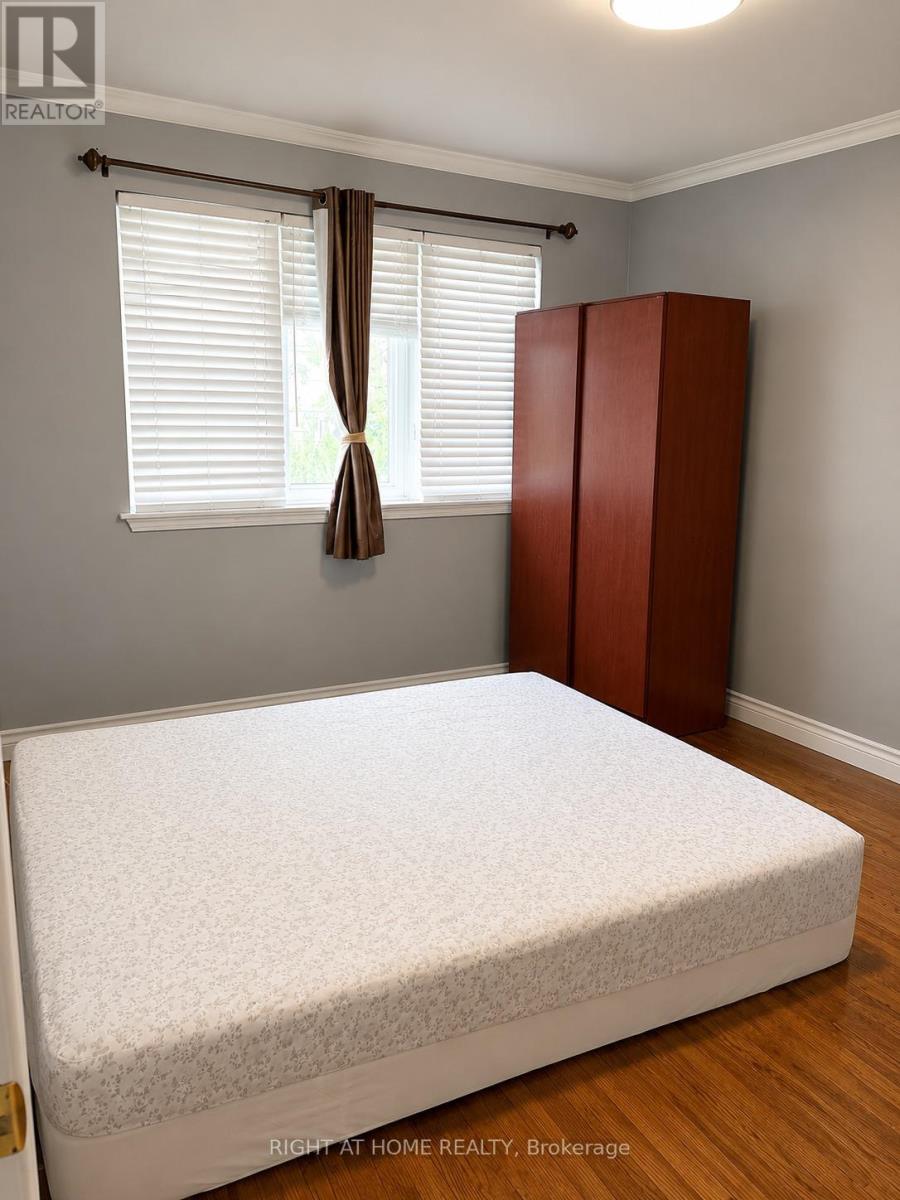 Main - 84 Vista Boulevard, Mississauga, Ontario L5M 1V7 - Photo 5 - W13530204