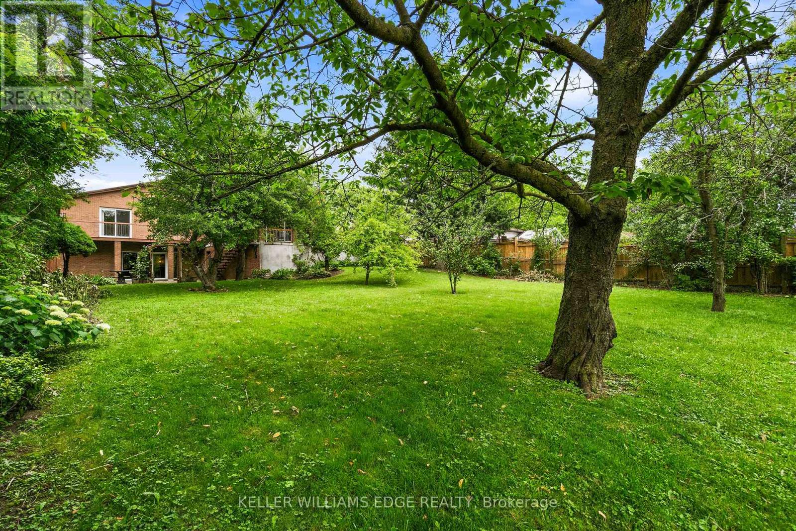 43 Braecrest Avenue, Toronto, Ontario  M9P 1Z6 - Photo 47 - W13530214