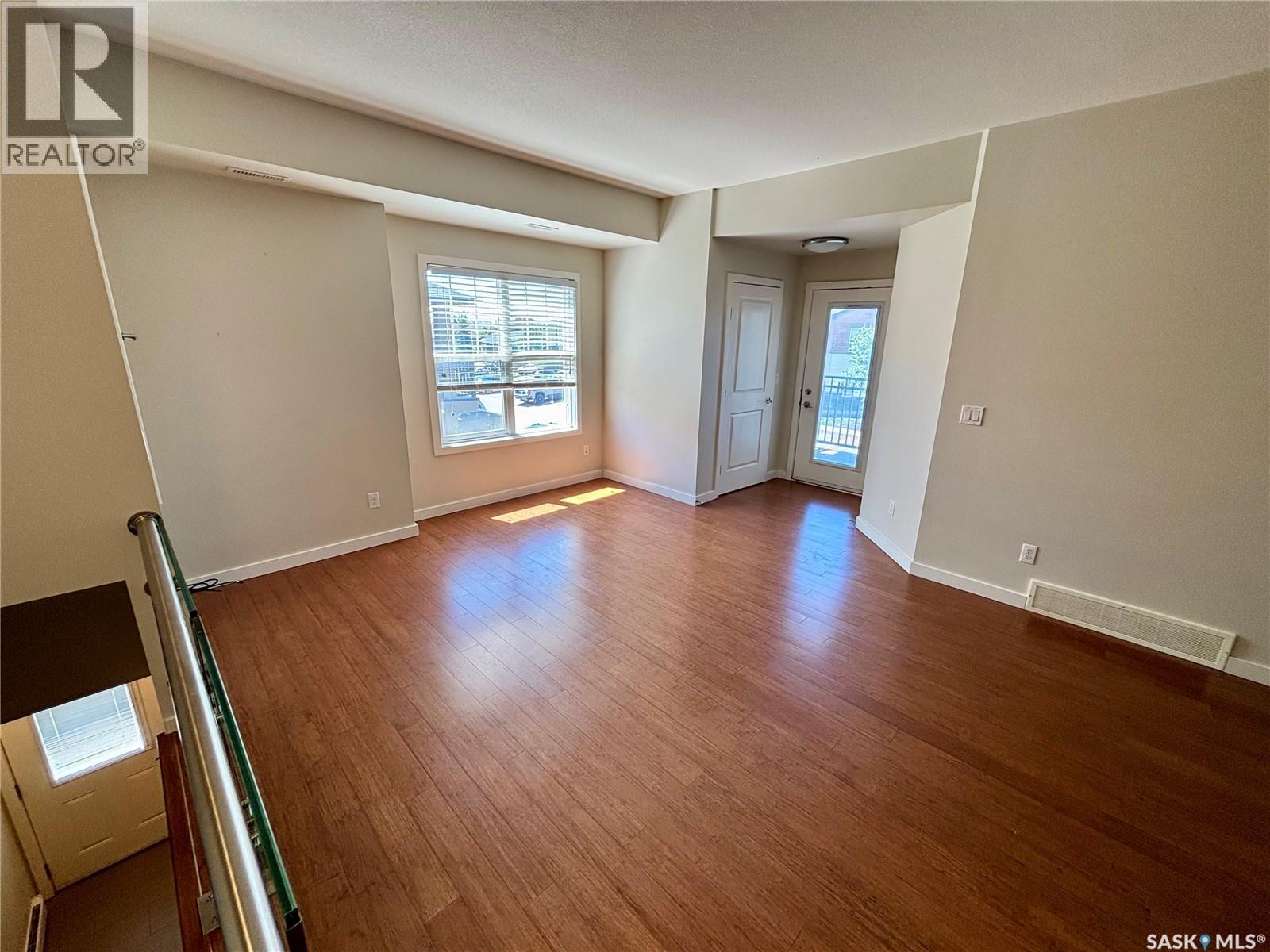 2110 1015 Patrick Crescent, Saskatoon, Saskatchewan  S7W 0M2 - Photo 5 - SK041648