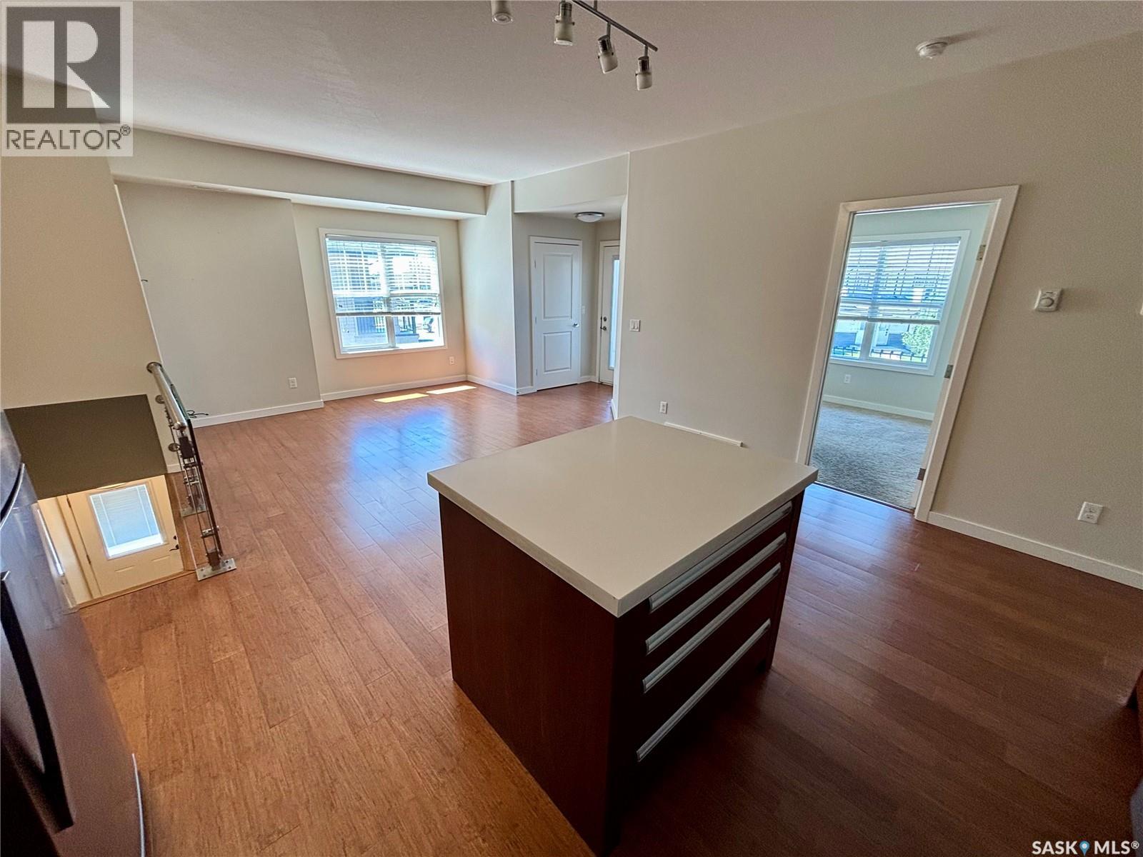 2110 1015 Patrick Crescent, Saskatoon, Saskatchewan  S7W 0M2 - Photo 6 - SK041648