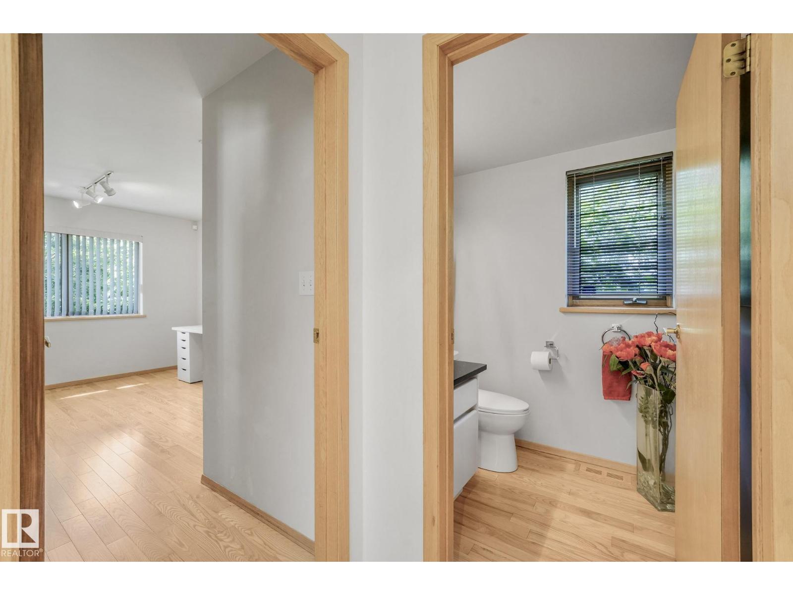 11822 91 Av NW, Edmonton, Alberta  T6G 1B2 - Photo 4 - E4497388