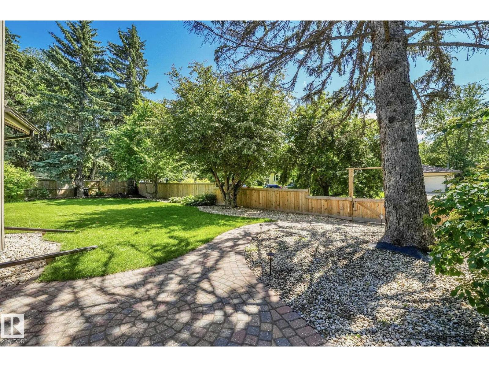 11822 91 Av NW, Edmonton, Alberta  T6G 1B2 - Photo 60 - E4497388