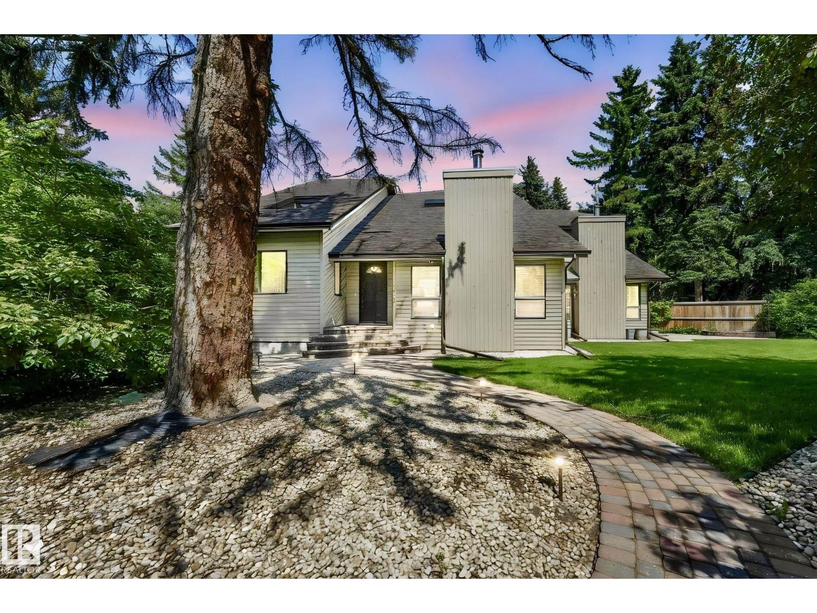 11822 91 AV NW, Edmonton, Alberta