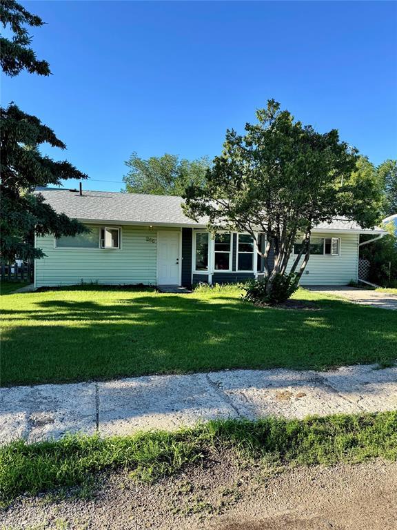 266 Cameron Street, Oak Lake, Manitoba  R0M 1P0 - Photo 0 - 202615888