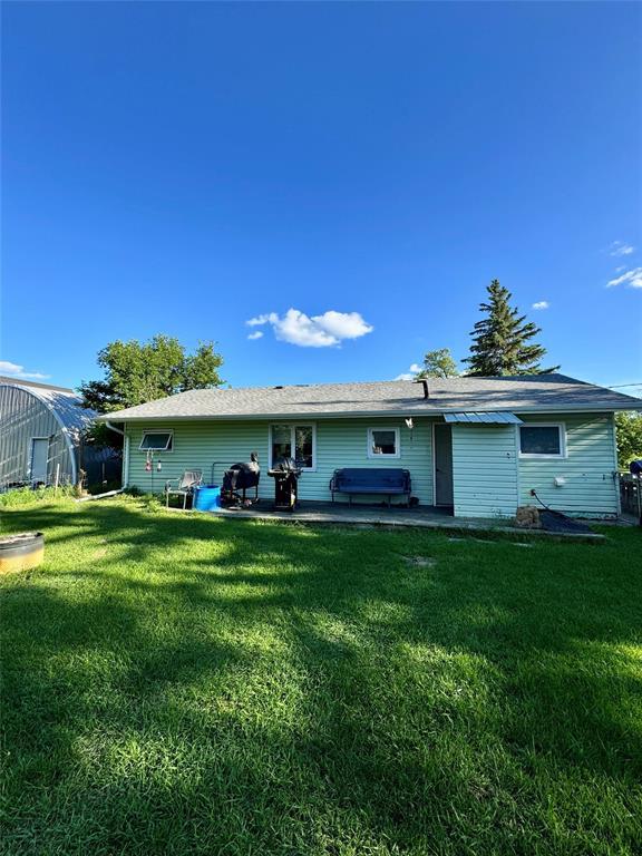 266 Cameron Street, Oak Lake, Manitoba  R0M 1P0 - Photo 1 - 202615888