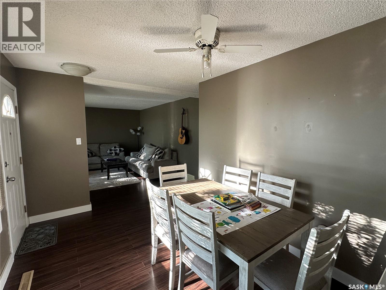 320 Government Road, Weyburn, Saskatchewan  S4H 2A8 - Photo 10 - SK041677