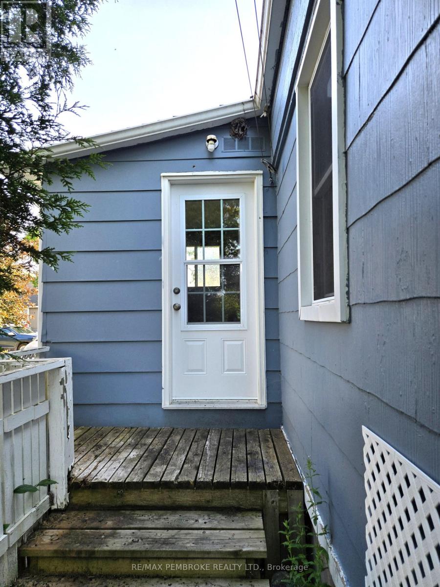 108 Third Avenue, Arnprior, Ontario  K7S 1Y8 - Photo 18 - X13530266