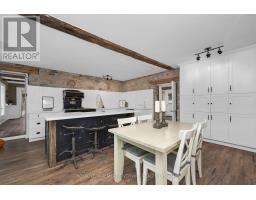 5595 25 SIDE ROAD, Milton, Ontario