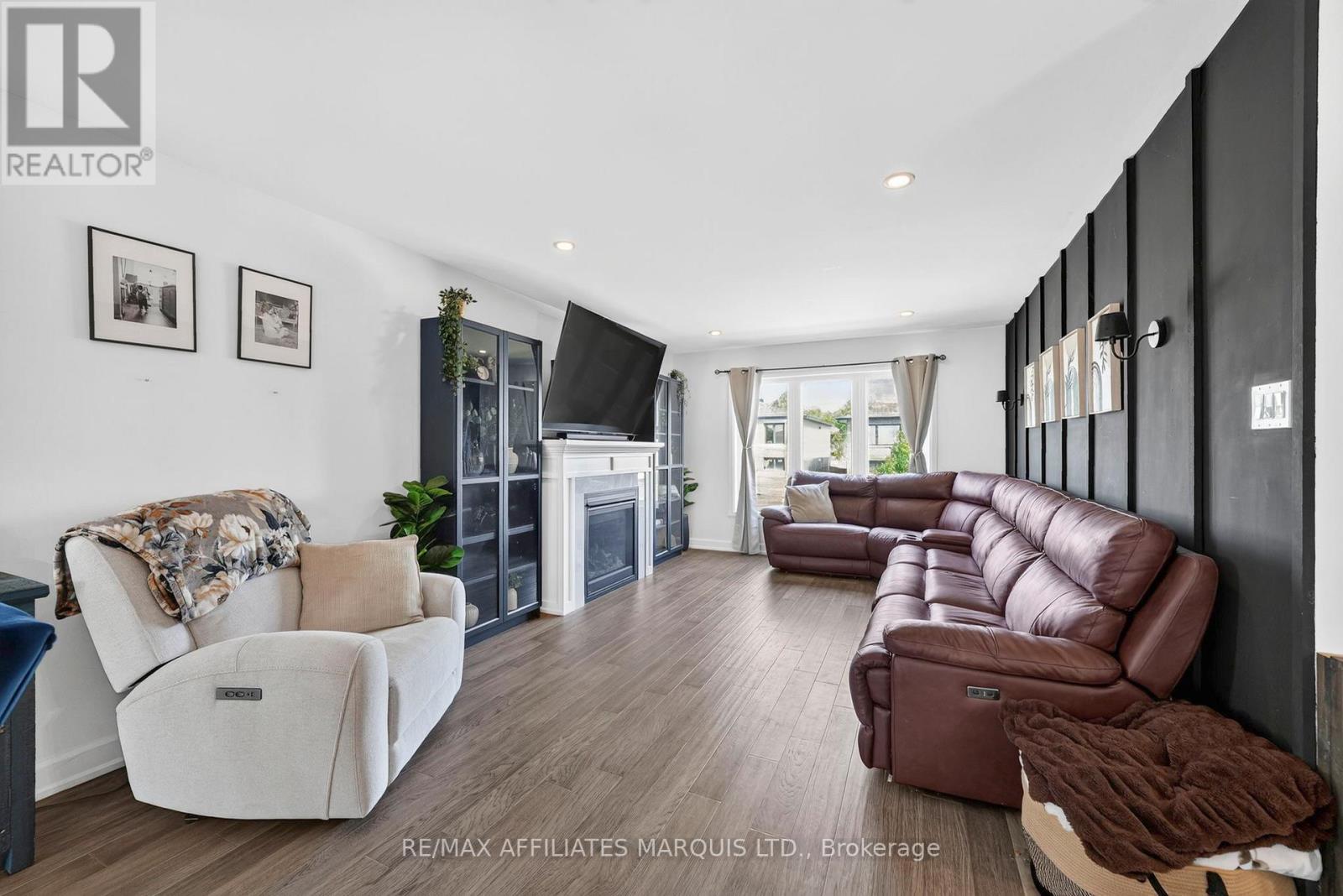 183 Emily Jade Crescent, Cornwall, Ontario  K6K 0B6 - Photo 2 - X13530326