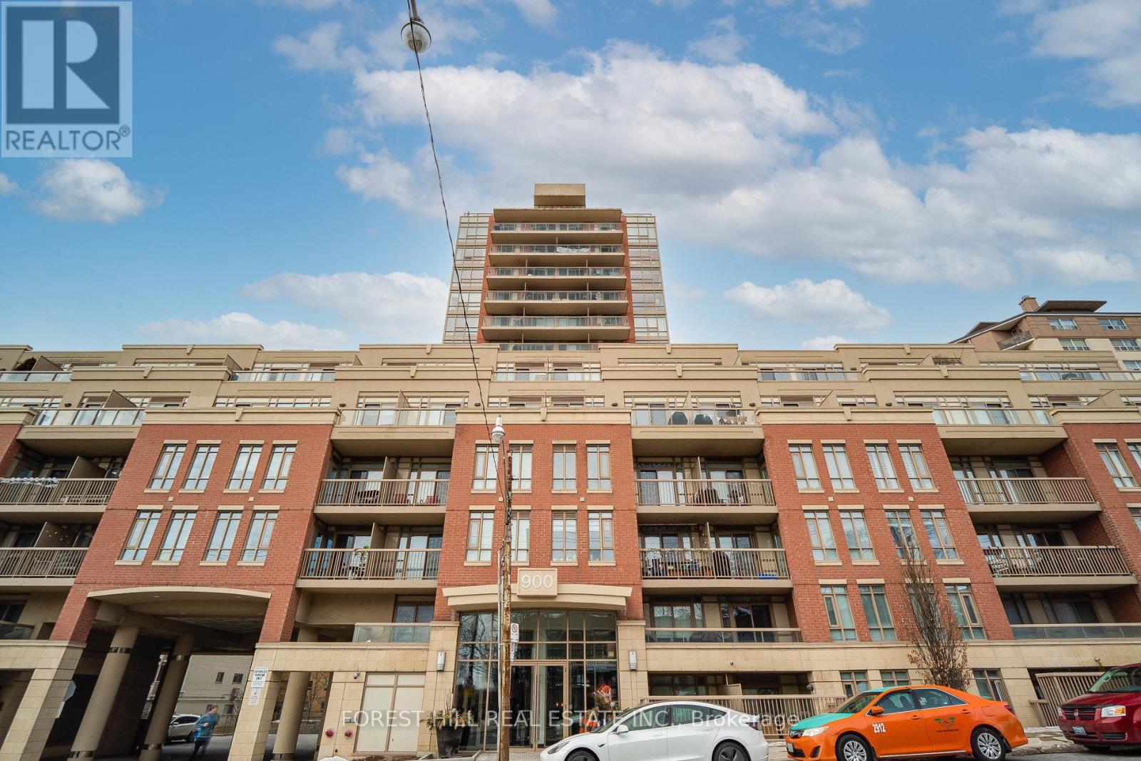1501 - 900 MOUNT PLEASANT ROAD, Toronto, Ontario