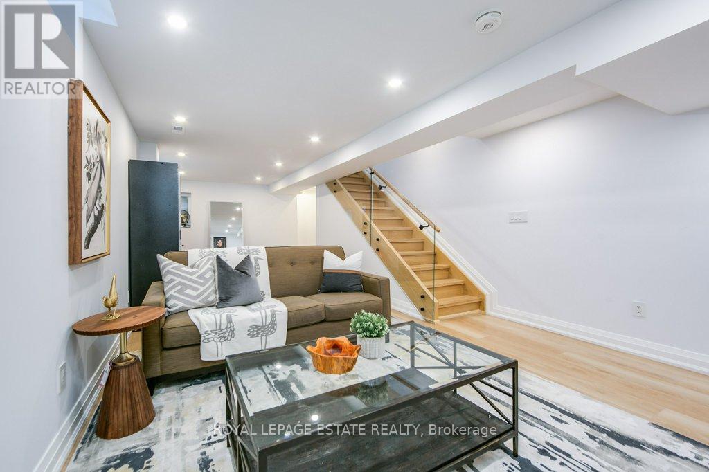 25 Herbert Avenue, Toronto, Ontario  M4L 3P8 - Photo 35 - E13530314