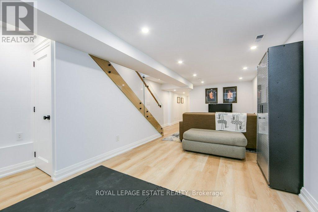25 Herbert Avenue, Toronto, Ontario  M4L 3P8 - Photo 38 - E13530314